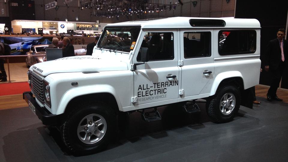 Land Rover Defender Electro
